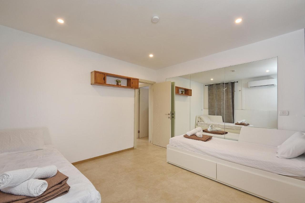 Levication 2 Bedrooms Pool&Jacuzzi Tiberias Exteriör bild